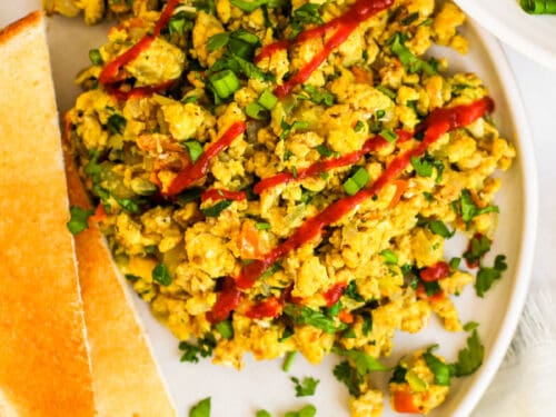 Egg Bhurji served with bread